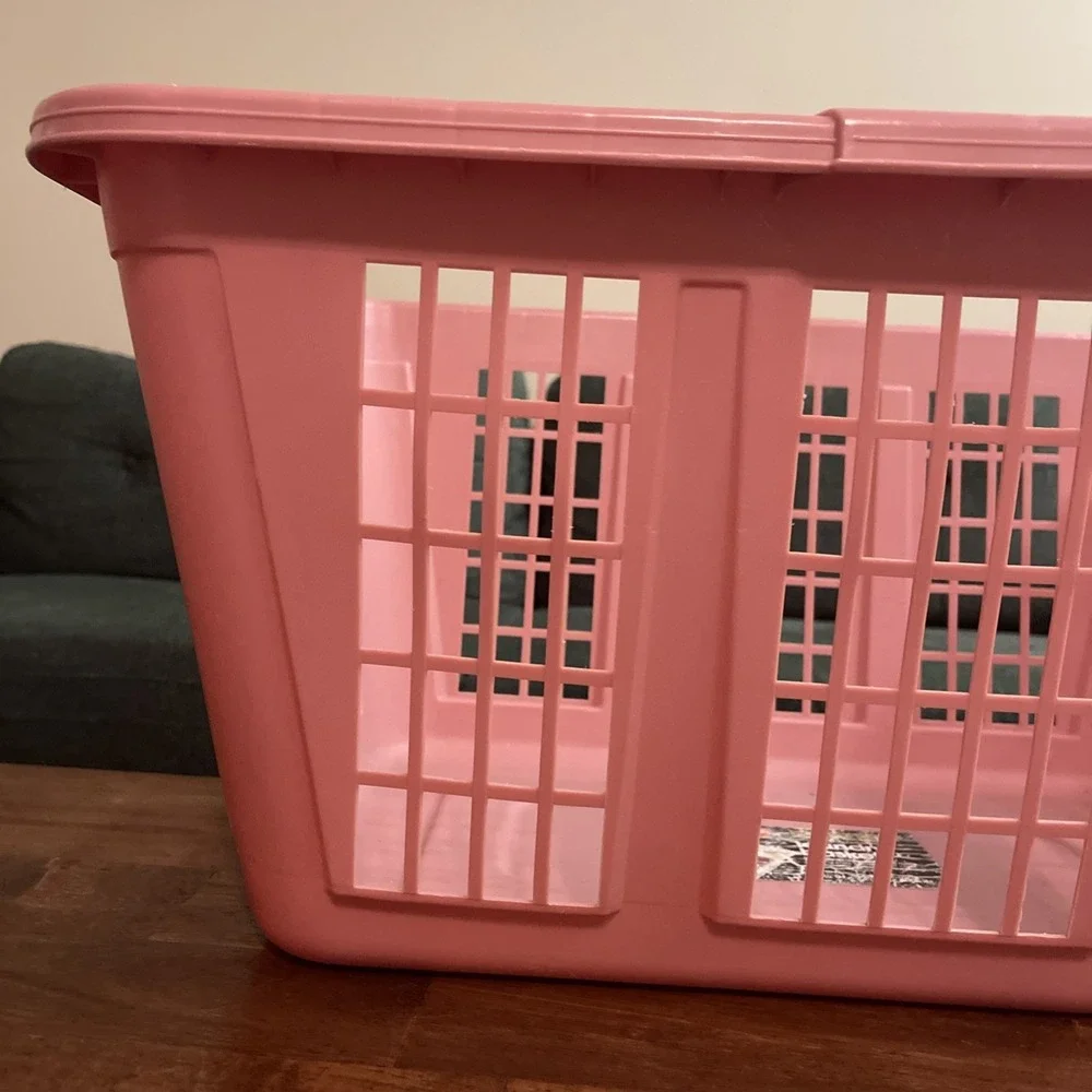 Vtg Rubbermaid 2965  Pink Rectangle Laundry Basket‎ Weave 22x16x11 Grannycore